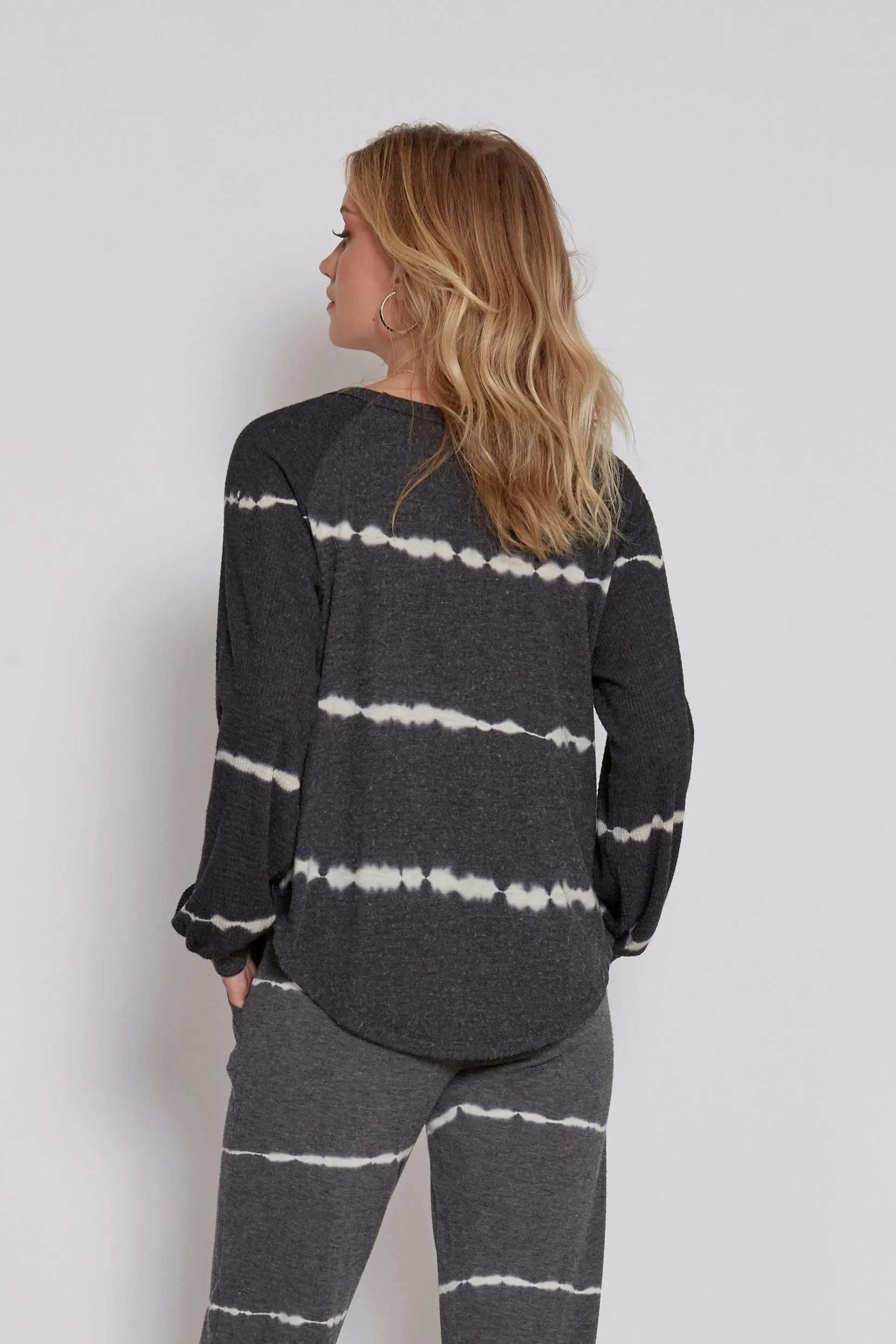 Cali Black Tie Dye Top